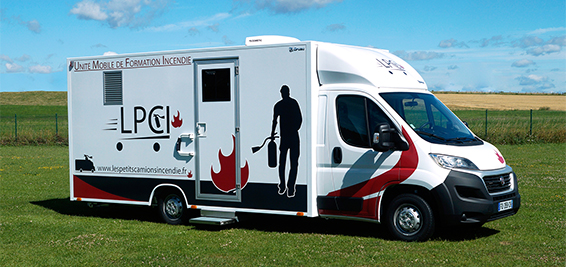 camion_litte Unité mobile de formation sécurité incendie en entreprise